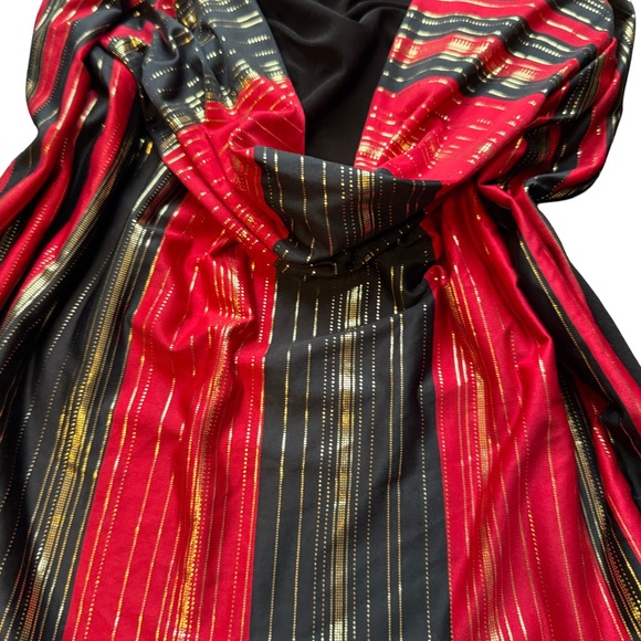 Y2K Red and Black Halter Top - Picture 4 of 5